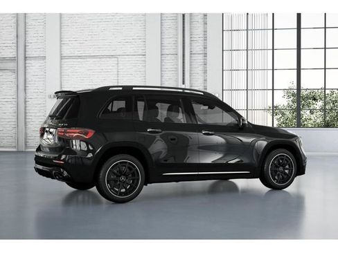 New 2026 Mercedes-Benz GLB 35 AMG 4MATIC image 19