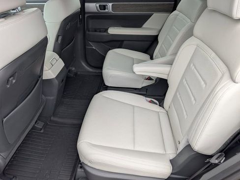 Used 2024 Hyundai Santa Fe Calligraphy image 29