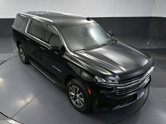 Used 2022 Chevrolet Suburban LT w/ Luxury Package AWD/4WD image 55