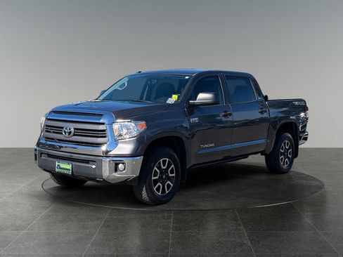 Used 2015 Toyota Tundra SR5 w/ TRD Off Road Package AWD/4WD image 3