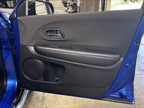 Used 2019 Honda HR-V Sport image 27