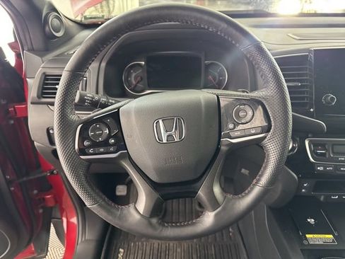 Certified 2024 Honda Passport Black Edition image 34