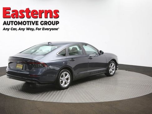 Used 2025 Honda Accord LX image 39