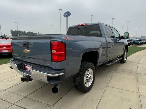 Used 2016 Chevrolet Silverado 2500 LT w/ LT Convenience Package image 7