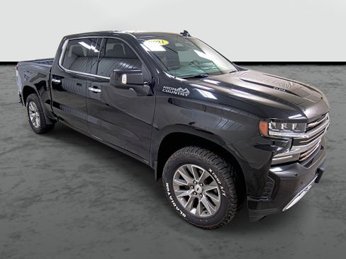 Used 2021 Chevrolet Silverado 1500 High Country w/ Technology Package image 5