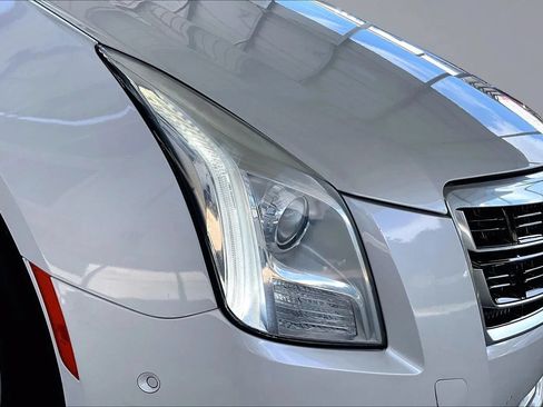 Used 2016 Cadillac XTS Luxury w/ Driver Awareness Package FWD image 29