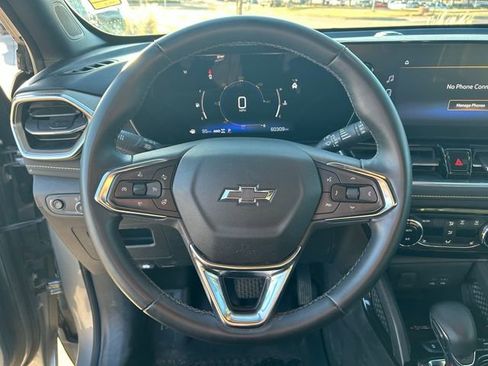 Used 2024 Chevrolet TrailBlazer ACTIV w/ Convenience Package AWD/4WD image 13