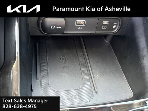 Used 2025 Kia Telluride SX image 17