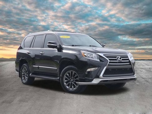 Used 2017 Lexus GX 460 Premium AWD/4WD image 2