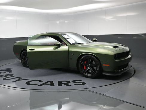 Used 2022 Dodge Challenger SRT Hellcat Redeye RWD image 24