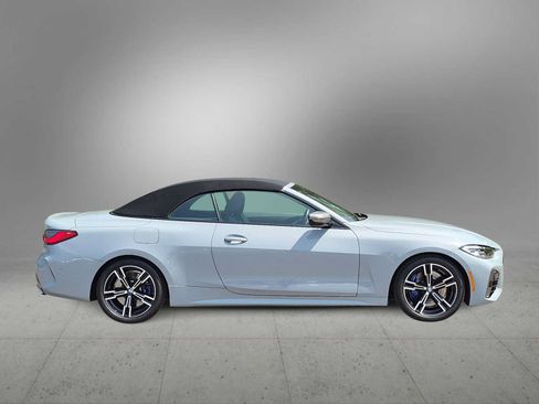 Used 2023 BMW M440i Convertible RWD image 9