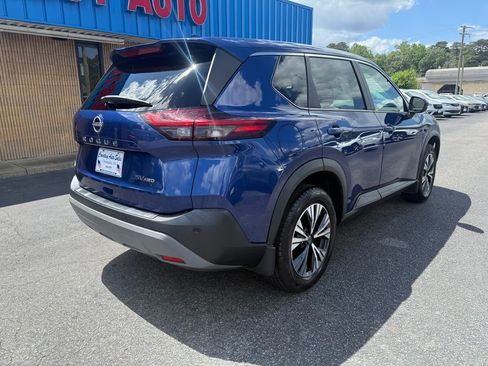 Used 2022 Nissan Rogue SV AWD/4WD image 10