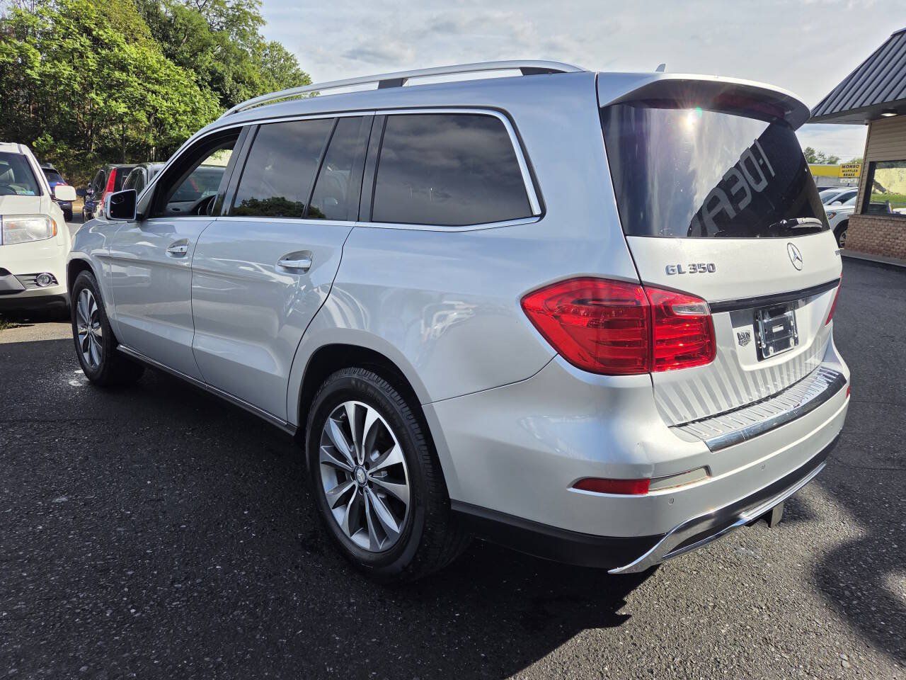 Used 2014 Mercedes-Benz GL 350 BlueTEC 4MATIC image 9