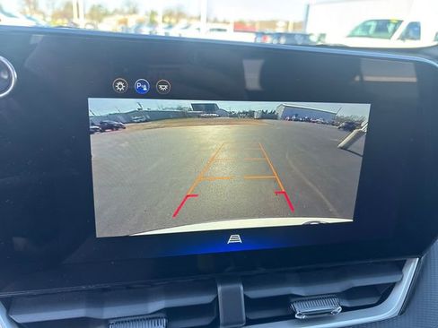 Used 2026 Chevrolet Equinox LT w/ Convenience Package II AWD/4WD image 24