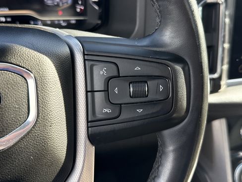 Used 2023 GMC Yukon XL Denali AWD/4WD image 16