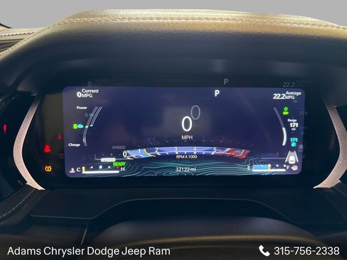 Used 2023 Jeep Grand Cherokee 4WD 4xe image 16