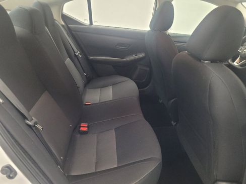 Used 2024 Nissan Sentra SV image 19