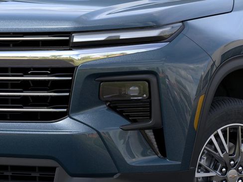 New 2026 Chevrolet Traverse LT FWD image 10
