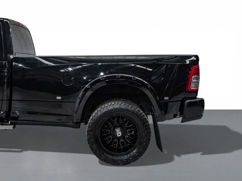 Used 2020 RAM 3500 Tradesman image 12