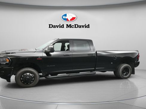 Used 2024 RAM 3500 Laramie w/ Night Edition AWD/4WD image 5