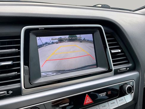 Used 2018 Hyundai Sonata SE FWD image 25