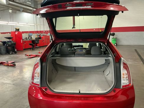 Used 2013 Toyota Prius Two image 32