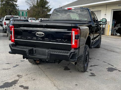 Used 2024 Ford F250 XLT w/ Black Appearance Package image 8