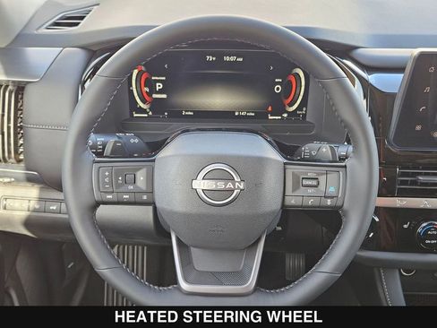 New 2026 Nissan Pathfinder SL image 25