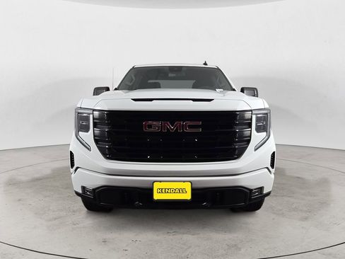 Used 2024 GMC Sierra 1500 Elevation AWD/4WD image 8