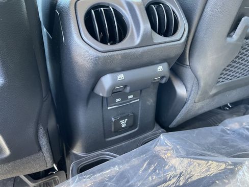 Used 2022 Jeep Gladiator Mojave w/ LED Lighting Group image 29