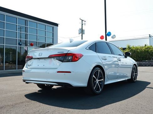 Used 2022 Honda Civic Touring image 6