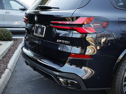 New 2026 BMW X5 M60i w/ Climate Comfort Package image 9