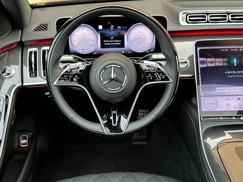 New 2025 Mercedes-Benz S 580 4MATIC Sedan image 10