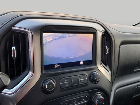Used 2020 Chevrolet Silverado 1500 LT w/ Trailering Package AWD/4WD image 28