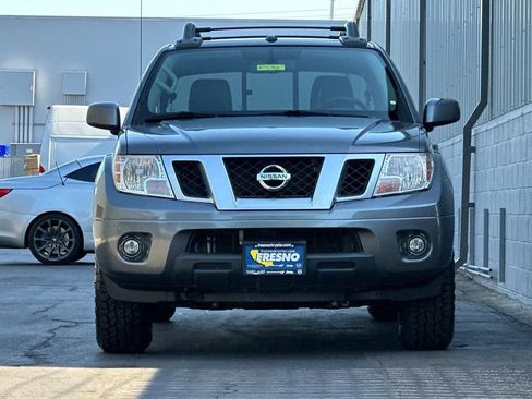 Used 2020 Nissan Frontier PRO-4X w/ Pro-4x Utility Package AWD/4WD image 9