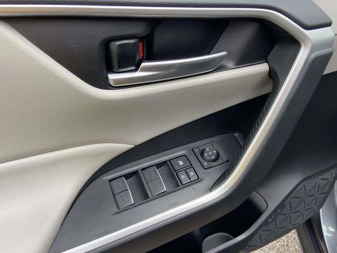 Used 2023 Toyota RAV4 XLE image 13