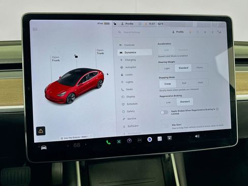 Used 2018 Tesla Model 3 Long Range image 22