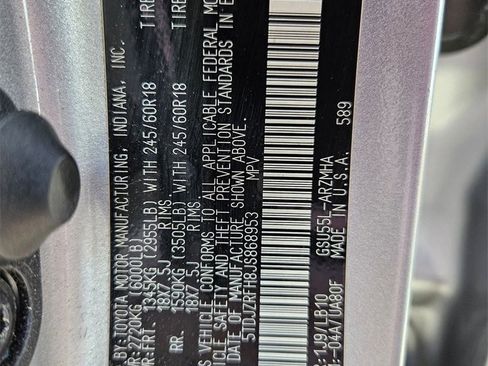 Used 2018 Toyota Highlander XLE image 10