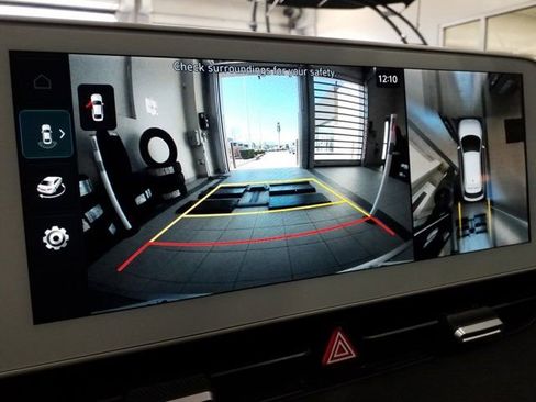 Certified 2024 Hyundai Ioniq 5 Limited image 8