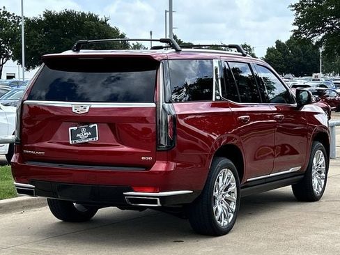 Used 2023 Cadillac Escalade Premium Luxury Platinum w/ LPO, Radiant Package AWD/4WD image 4