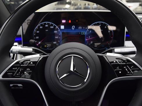 New 2026 Mercedes-Benz Maybach S 580 4MATIC image 24