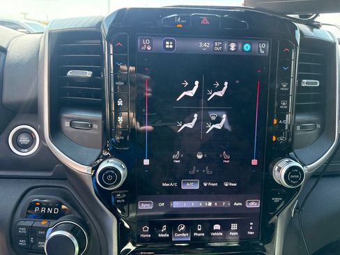 Used 2025 RAM 1500 Lone Star AWD/4WD image 18