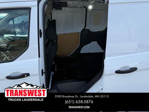 Used 2023 Ford Transit Connect XL FWD image 11