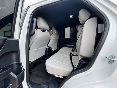 New 2026 Toyota 4Runner SR5 RWD image 27
