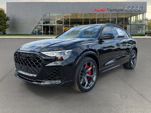 New 2026 Audi RS Q8 performance image 7