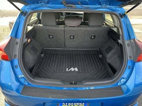 Used 2018 Toyota Corolla iM image 14