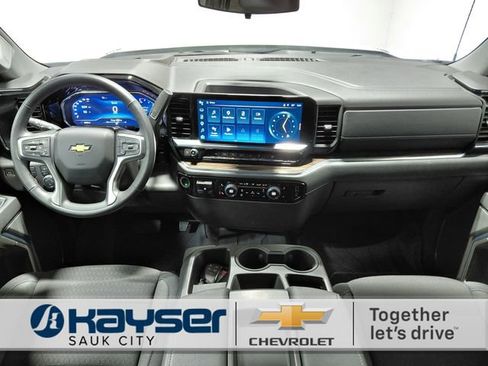 Used 2025 Chevrolet Silverado 1500 LT w/ Safety Package AWD/4WD image 2