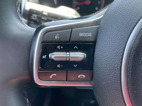 Certified 2022 Kia Sorento S w/ Panoramic Sunroof Package FWD image 29