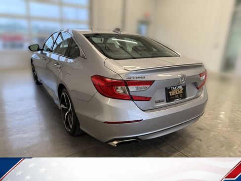 Used 2020 Honda Accord Sport image 5
