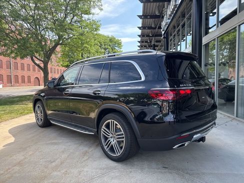 Certified 2025 Mercedes-Benz GLS 450 4MATIC image 6